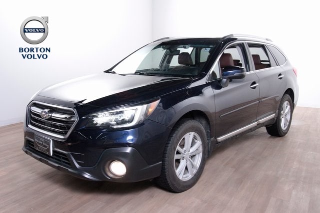 2018 Subaru Outback Touring