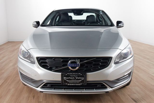 Used 2016 Volvo S60 T5 Platinum with VIN YV4612UM6G2000533 for sale in Golden Valley, Minnesota