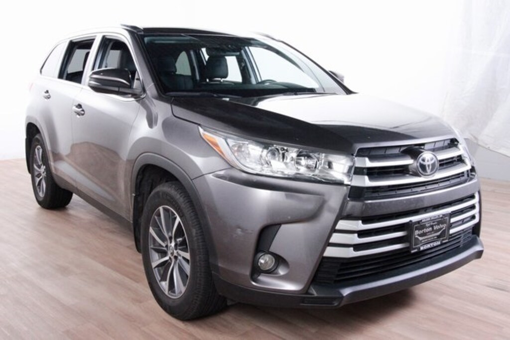 Used 2019 Toyota Highlander XLE SUV