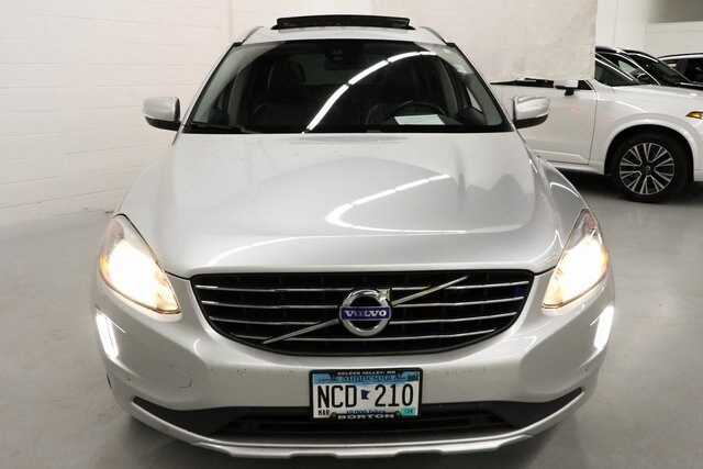 Used 2014 Volvo XC60 3.2 with VIN YV4952DZ0E2521533 for sale in Golden Valley, Minnesota