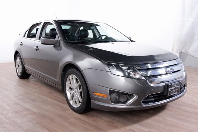 2011 Ford Fusion SEL photo 3