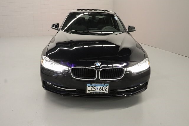 Used 2018 BMW 3 Series 330i with VIN WBA8D9C50JA615806 for sale in Golden Valley, Minnesota