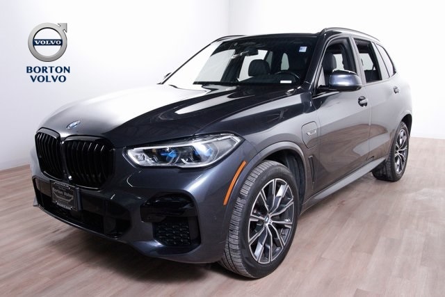 2022 BMW X5 Base's photo