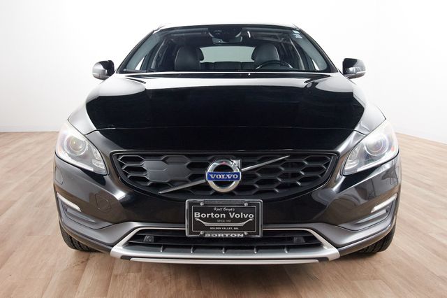 Used 2015 Volvo V60 Platinum with VIN YV4612HMXF1001117 for sale in Golden Valley, Minnesota