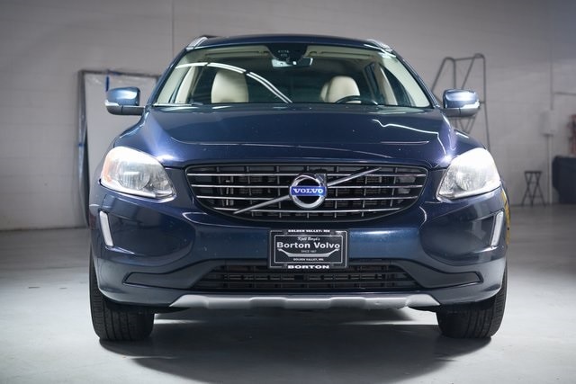 Used 2015 Volvo XC60 T6 with VIN YV4902RK3F2635814 for sale in Golden Valley, Minnesota