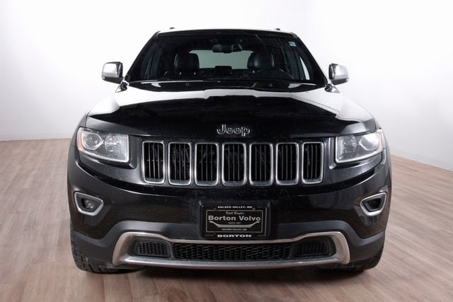 Used 2015 Jeep Grand Cherokee Limited with VIN 1C4RJFBG2FC165802 for sale in Golden Valley, Minnesota
