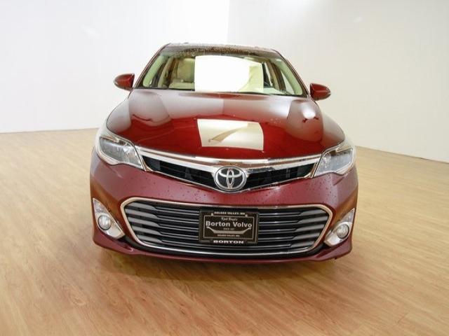 Used 2013 Toyota Avalon XLE with VIN 4T1BK1EB1DU039922 for sale in Golden Valley, Minnesota