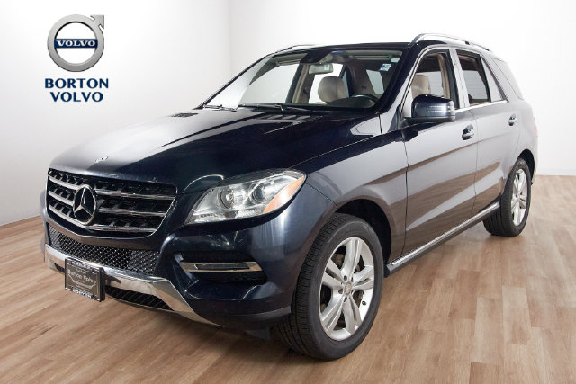 Used 2015 Mercedes-Benz M-Class ML350 with VIN 4JGDA5HB3FA533119 for sale in Golden Valley, Minnesota