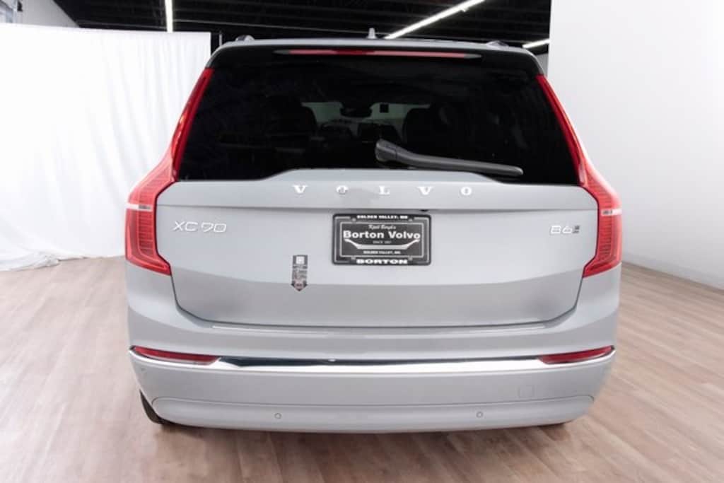 Certified 2025 Volvo XC90 B6 Plus 6-Seater SUV