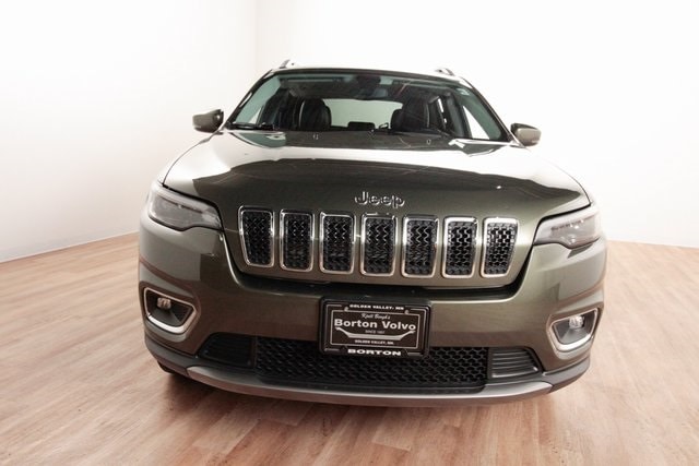 Used 2019 Jeep Cherokee Limited with VIN 1C4PJMDX5KD476332 for sale in Golden Valley, Minnesota