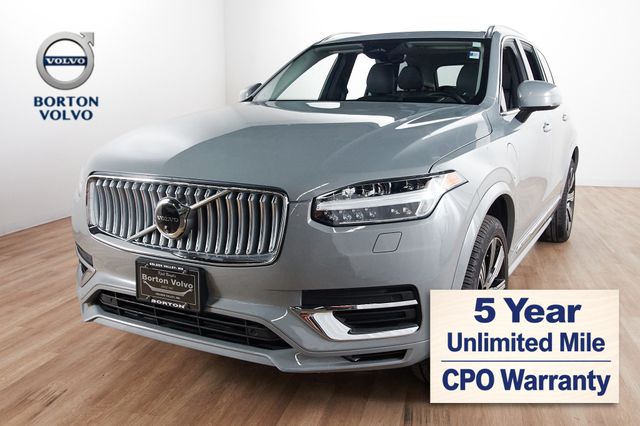 2024 Volvo XC90 T8 Recharge Ultimate Bright Theme 4WD's photo