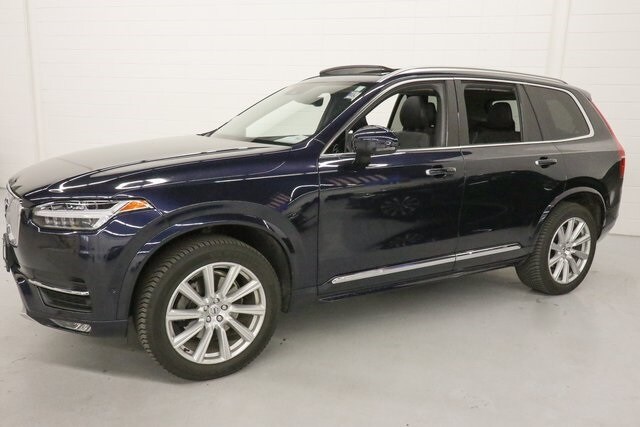 Used 2017 Volvo XC90 Inscription with VIN YV4A22PL5H1108269 for sale in Golden Valley, Minnesota
