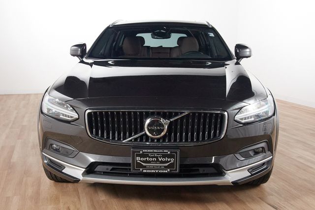 Used 2024 Volvo V90 Cross Country Plus with VIN YV4062NY5R1193534 for sale in Golden Valley, Minnesota