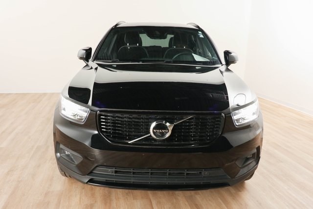 Certified 2022 Volvo XC40 R-Design with VIN YV4162UM5N2788519 for sale in Golden Valley, MN