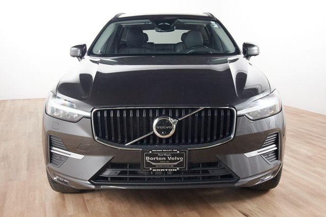 Used 2022 Volvo XC60 Momentum with VIN YV4L12RK3N1086381 for sale in Golden Valley, Minnesota