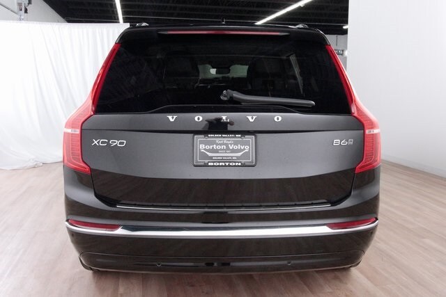 2023 Volvo XC90 Plus photo 3