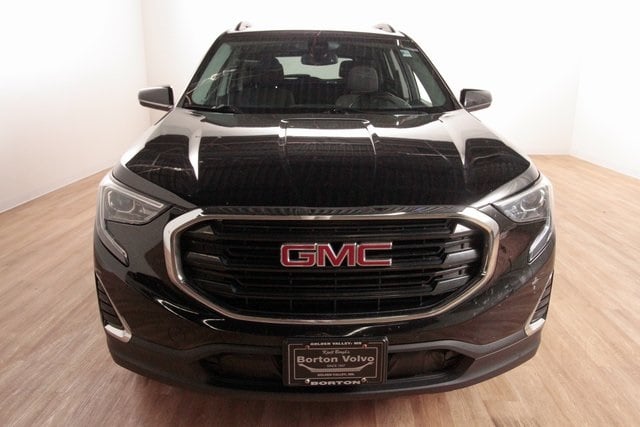 Used 2020 GMC Terrain SLE with VIN 3GKALTEV2LL338951 for sale in Golden Valley, Minnesota