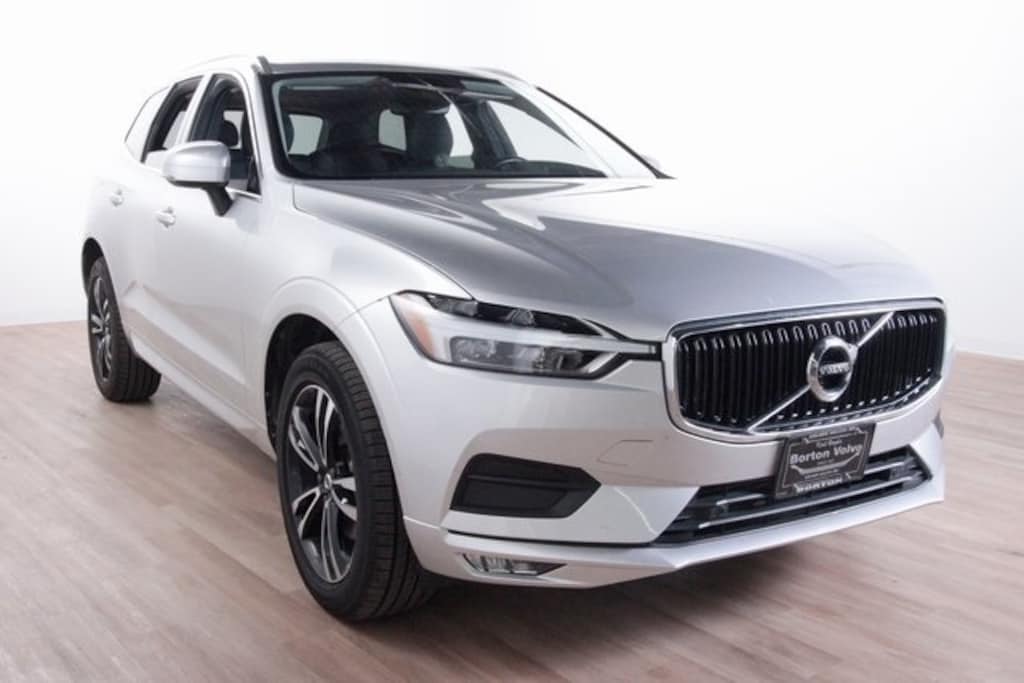 Used 2021 Volvo XC60 T5 Momentum SUV
