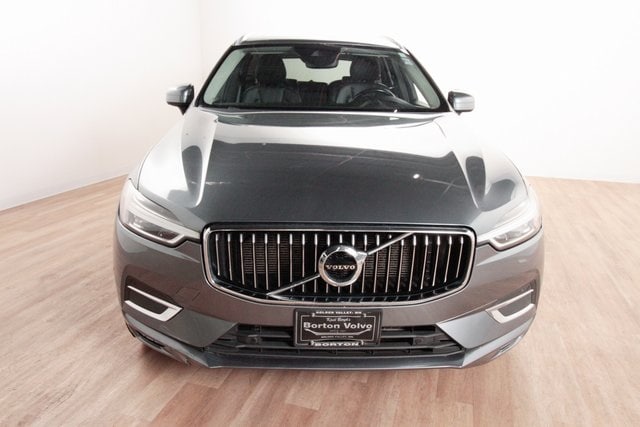 Used 2018 Volvo XC60 Inscription with VIN LYVA22RL1JB079321 for sale in Golden Valley, Minnesota