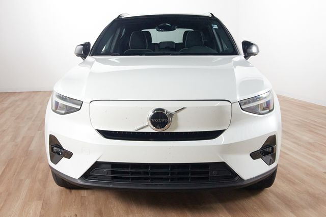 Used 2023 Volvo XC40 Plus with VIN YV4ED3UL1P2988305 for sale in Golden Valley, Minnesota