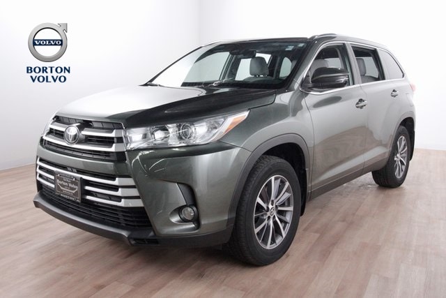 2019 Toyota Highlander XLE's photo