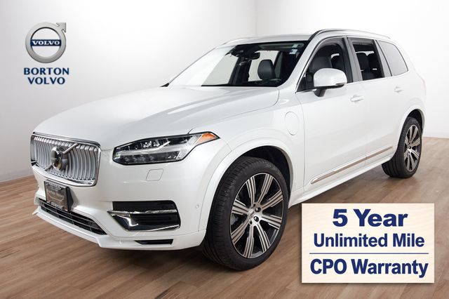 2024 Volvo XC90 Recharge T8 Ultimate Bright Theme 7-Passenger eAWD