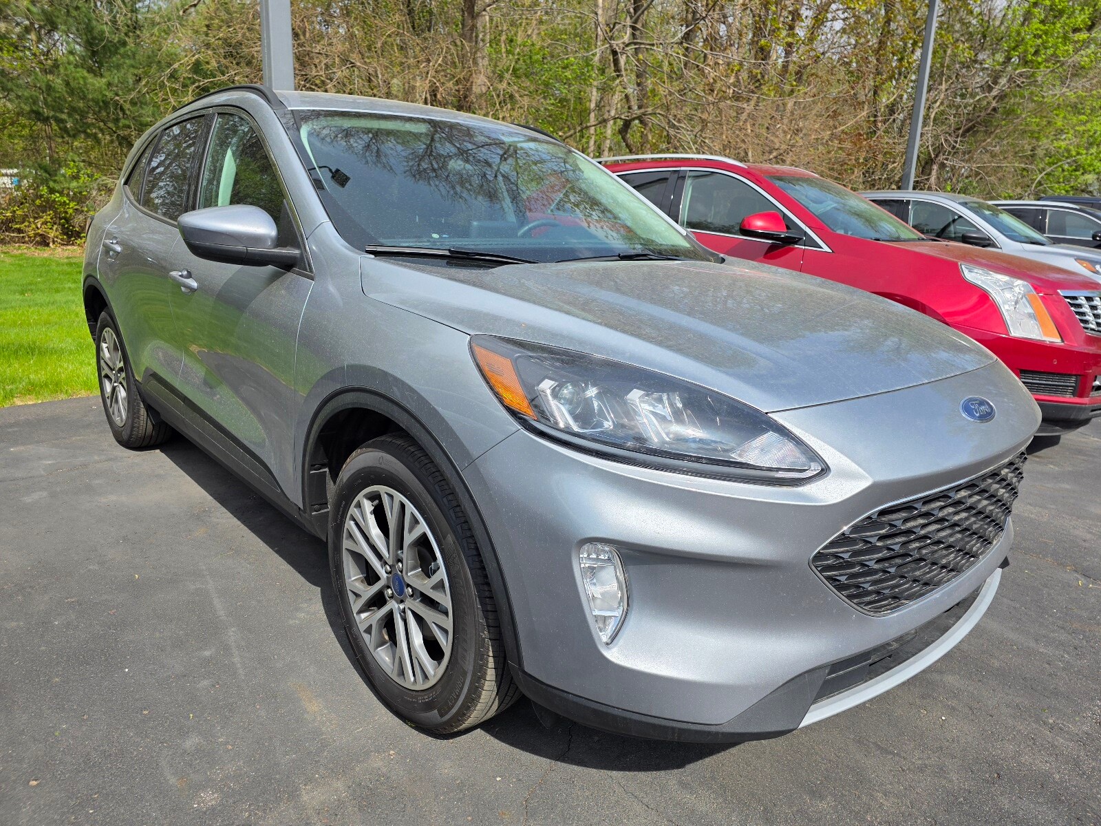 2022 Ford Escape SEL photo 4