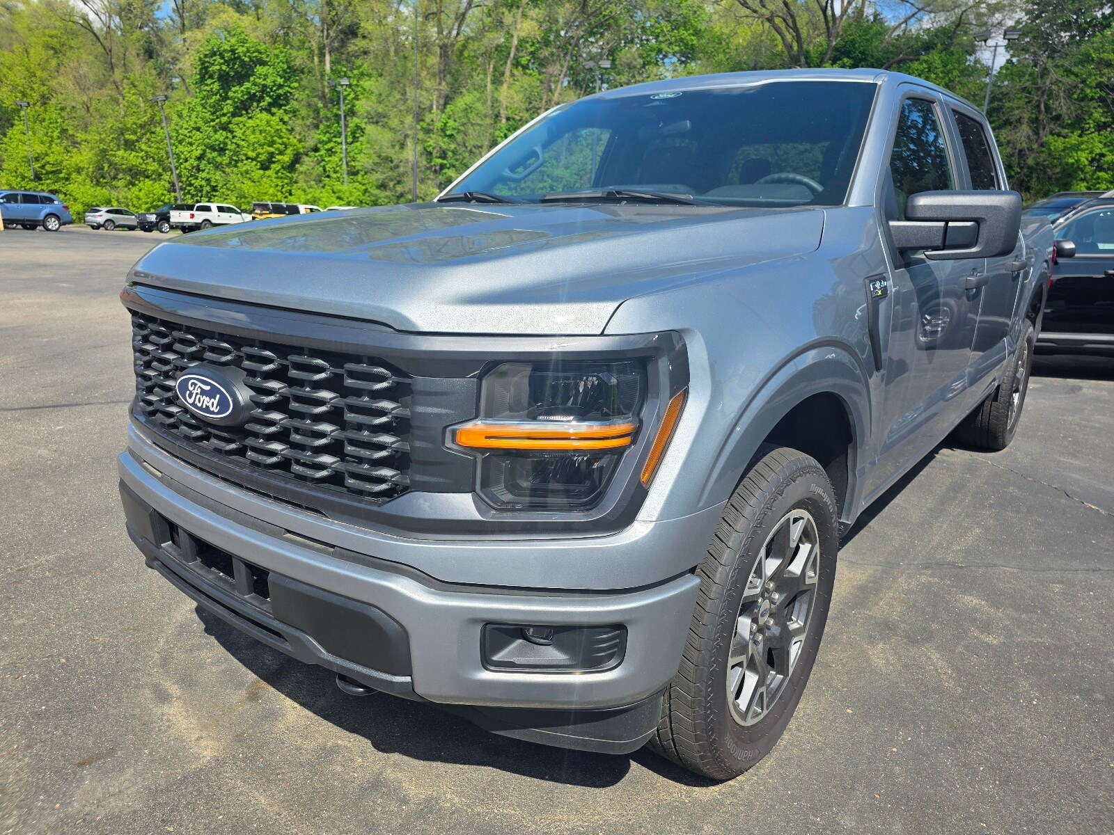 2025 Ford F-150 STX photo 2