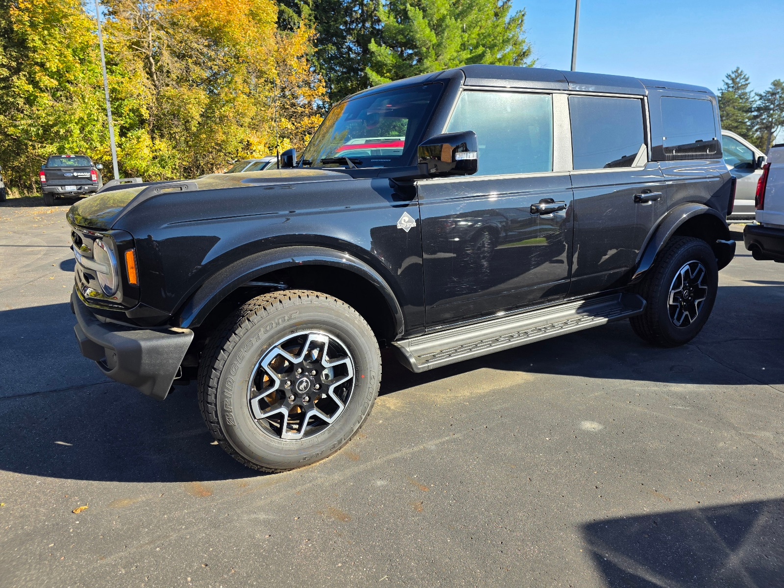 2025 Ford Bronco 4-Door Outer Banks's photo