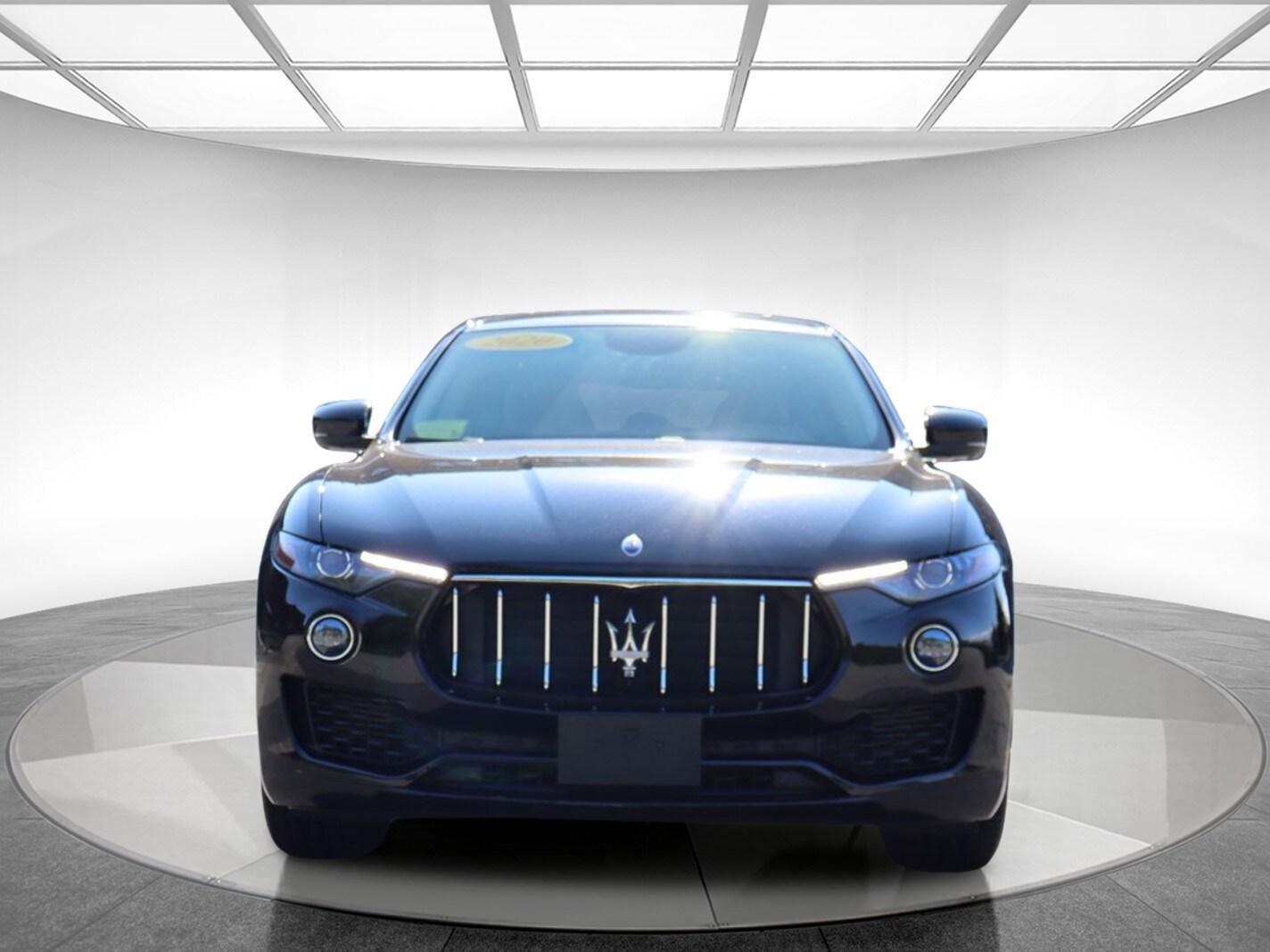 2020 Maserati Levante S photo 2