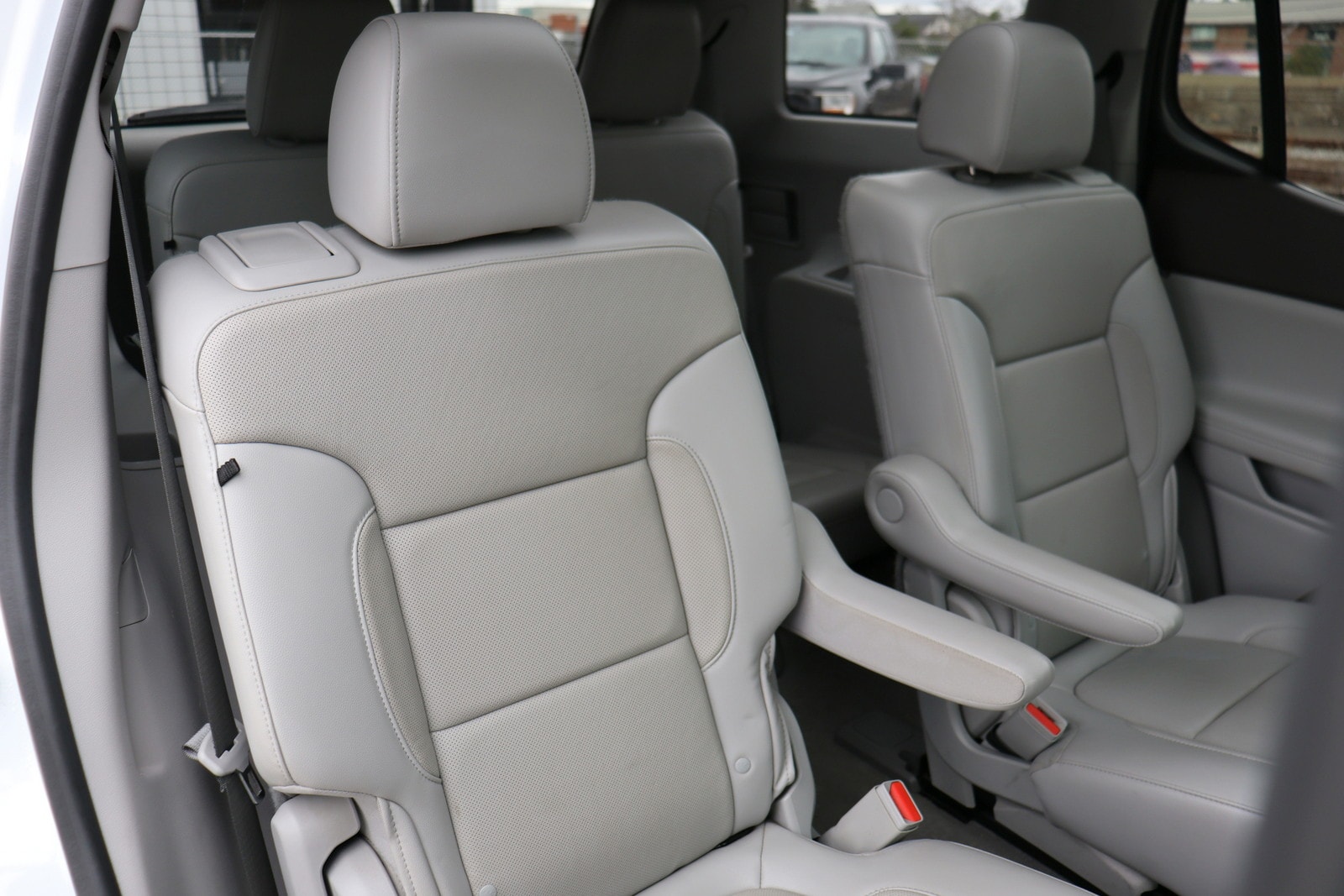 2020 GMC Acadia SLT - Photo 18