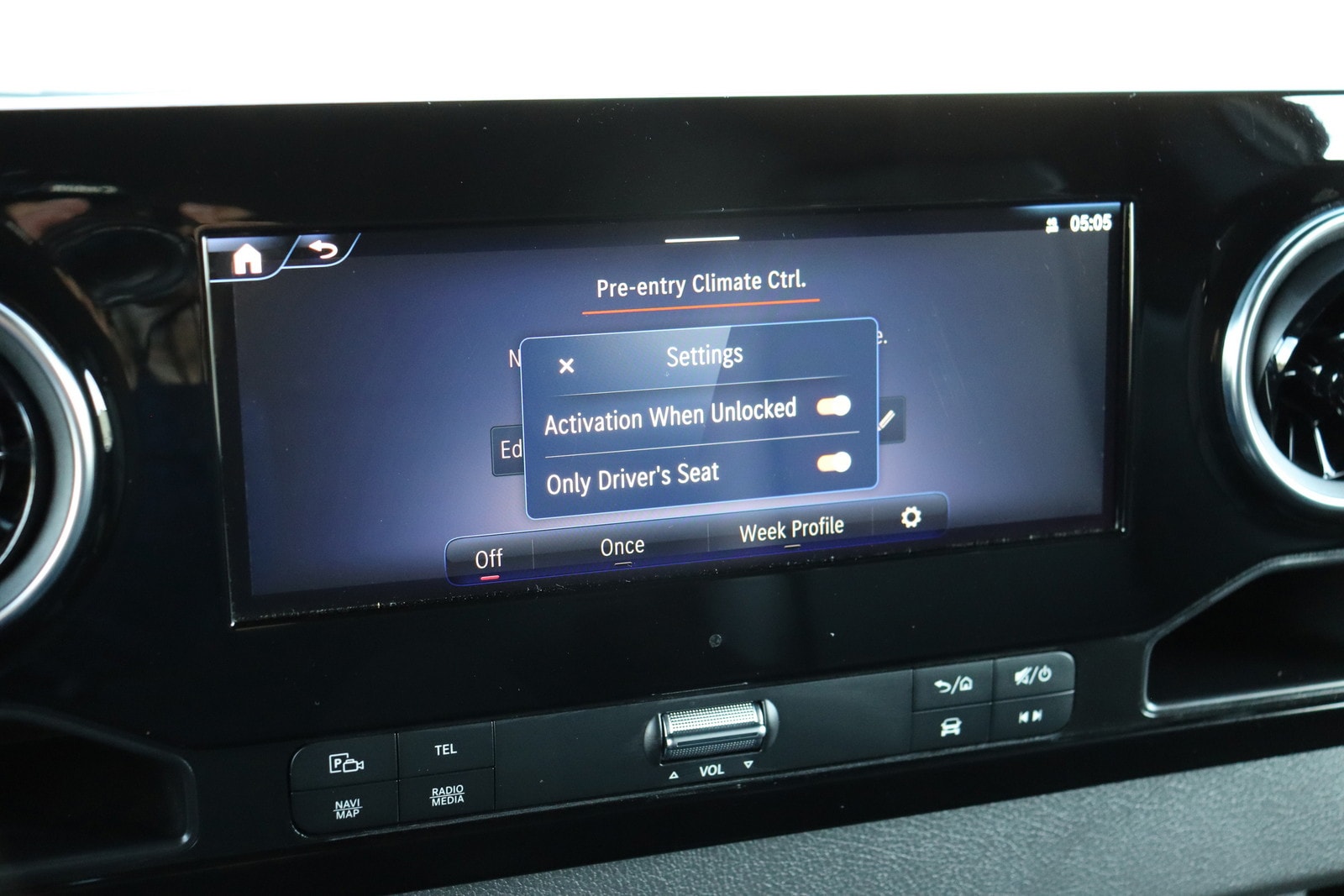 2024 Mercedes-Benz eSprinter Cargo Van Base - Photo 30
