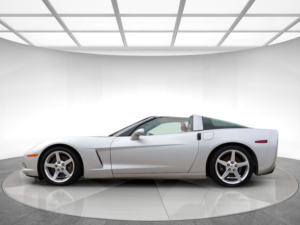 Used 2005 Chevrolet Corvette Base Coupe