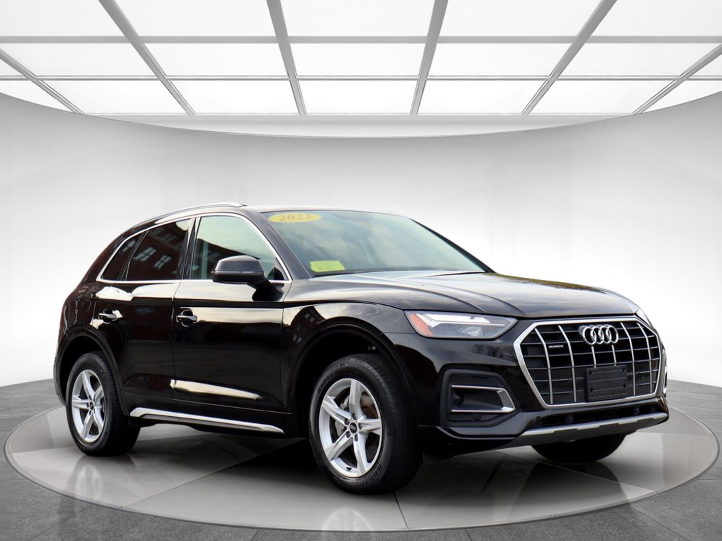 2023 Audi Q5 40 Premium photo 2