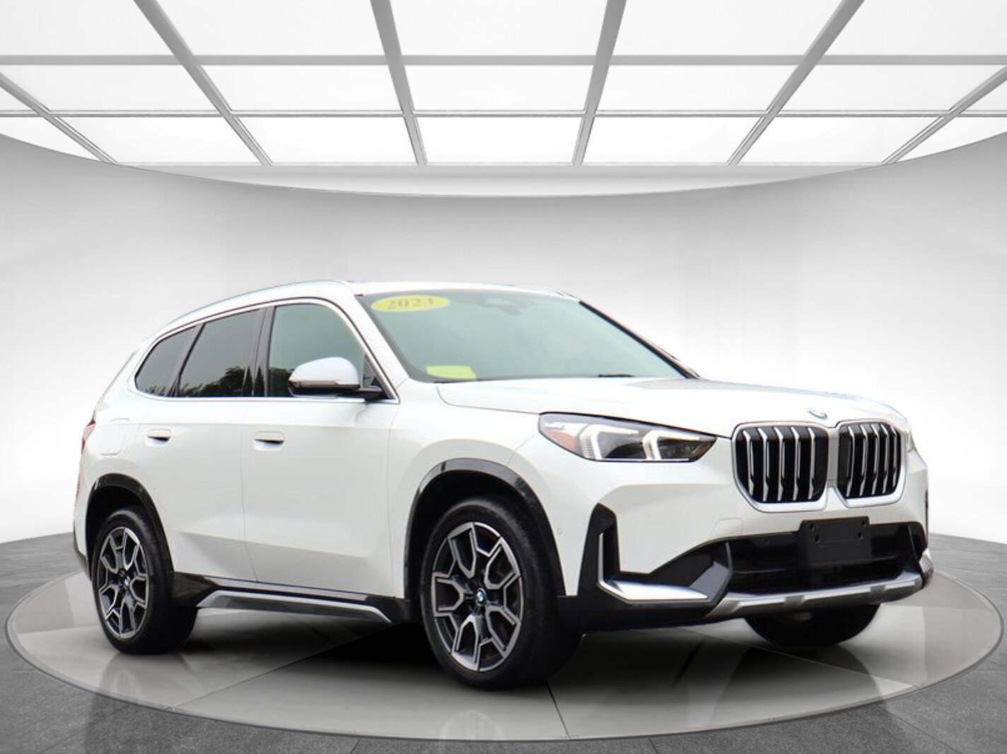 2023 Bmw X1 XDrive28i photo 3