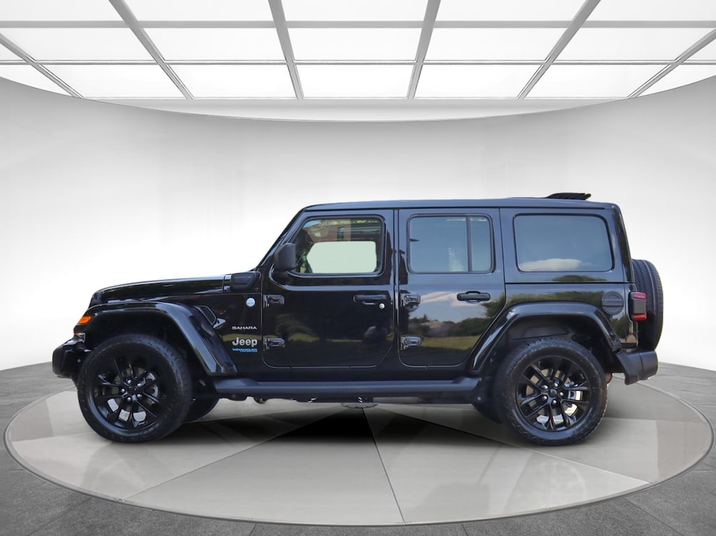 Used 2021 Jeep Wrangler 4xe Sahara SUV
