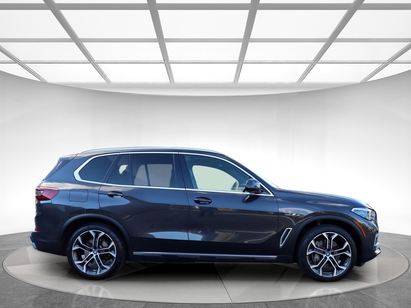 2023 Bmw X5 xDrive45e photo 4
