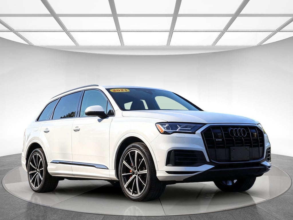 Used 2023 Audi Q7 55 Premium Plus SUV