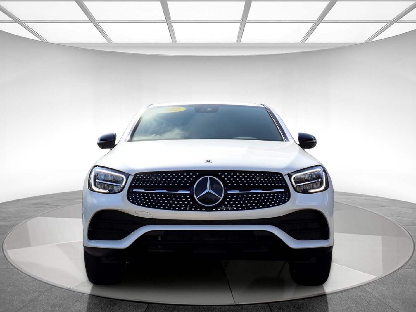 2022 Mercedes Benz GLC 300 4MATIC Coupe photo 2