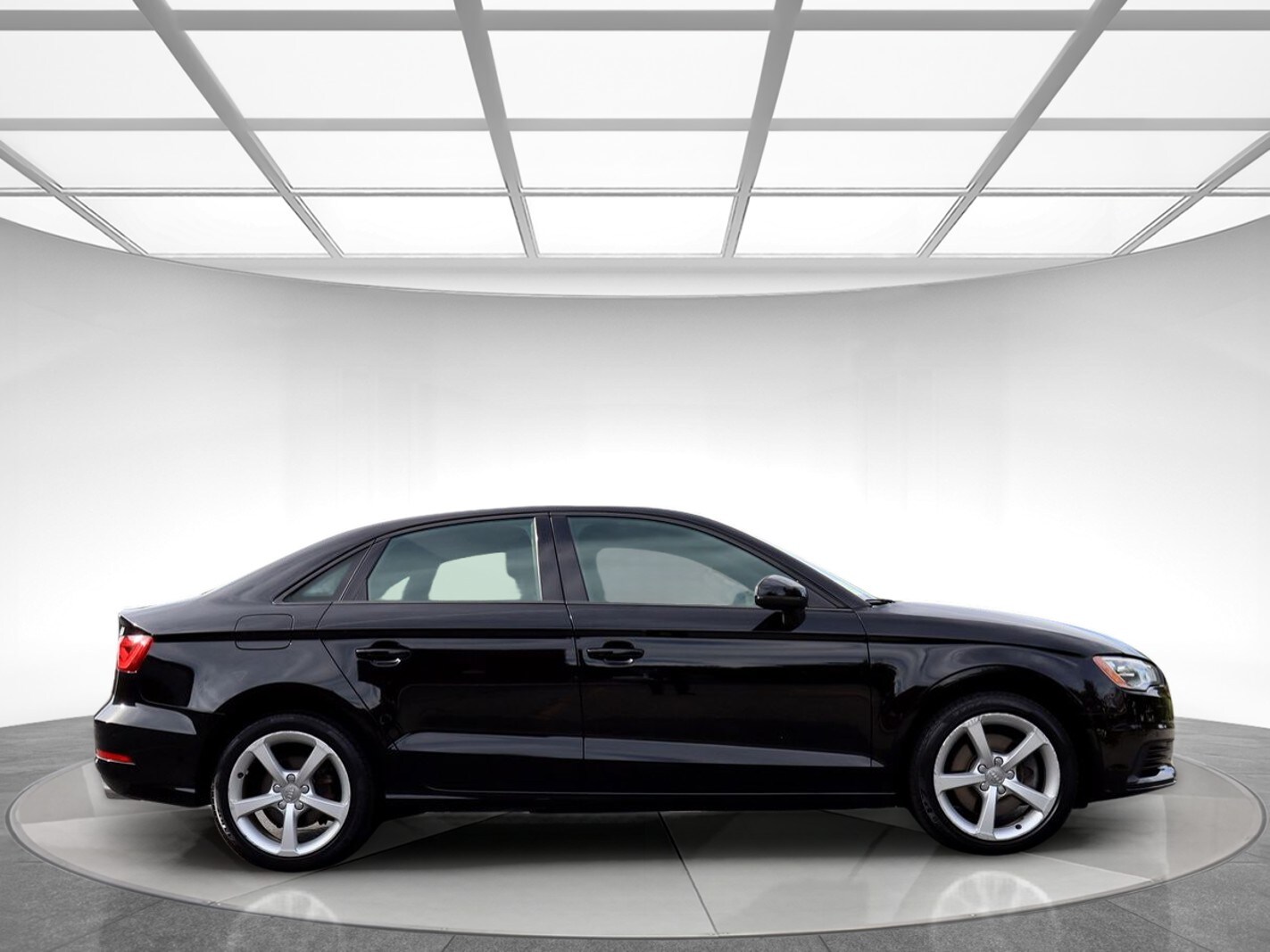 2016 Audi A3 2.0T Premium photo 4