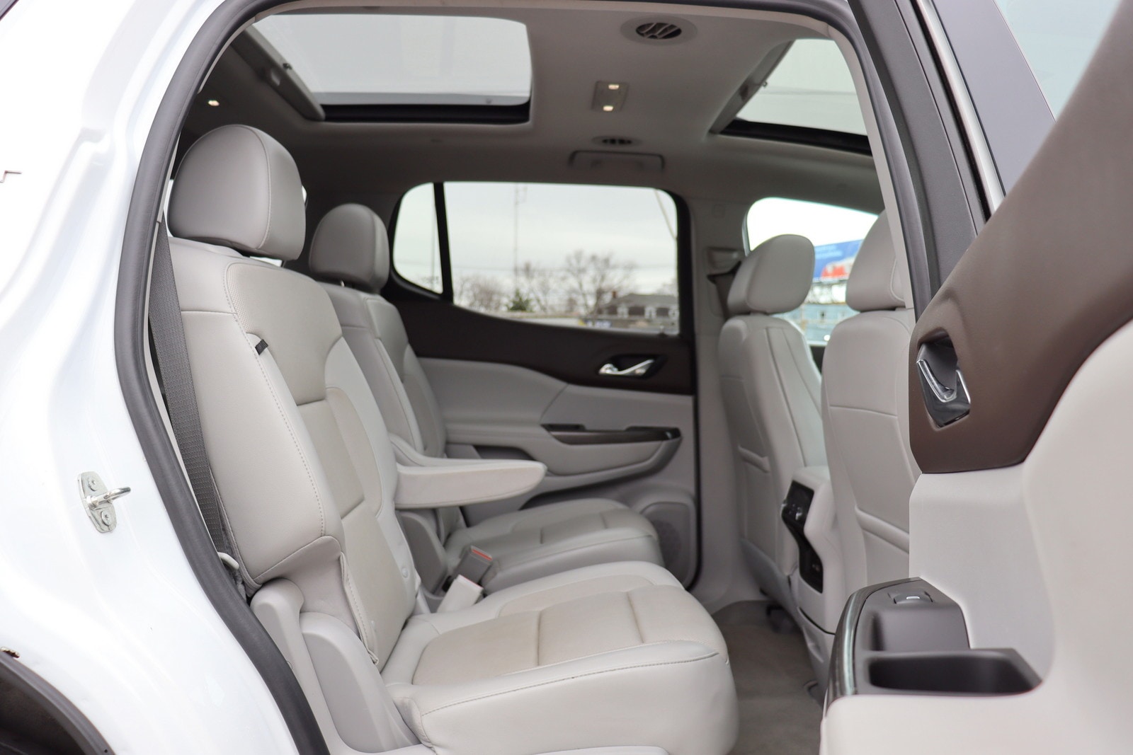 2020 GMC Acadia SLT - Photo 19