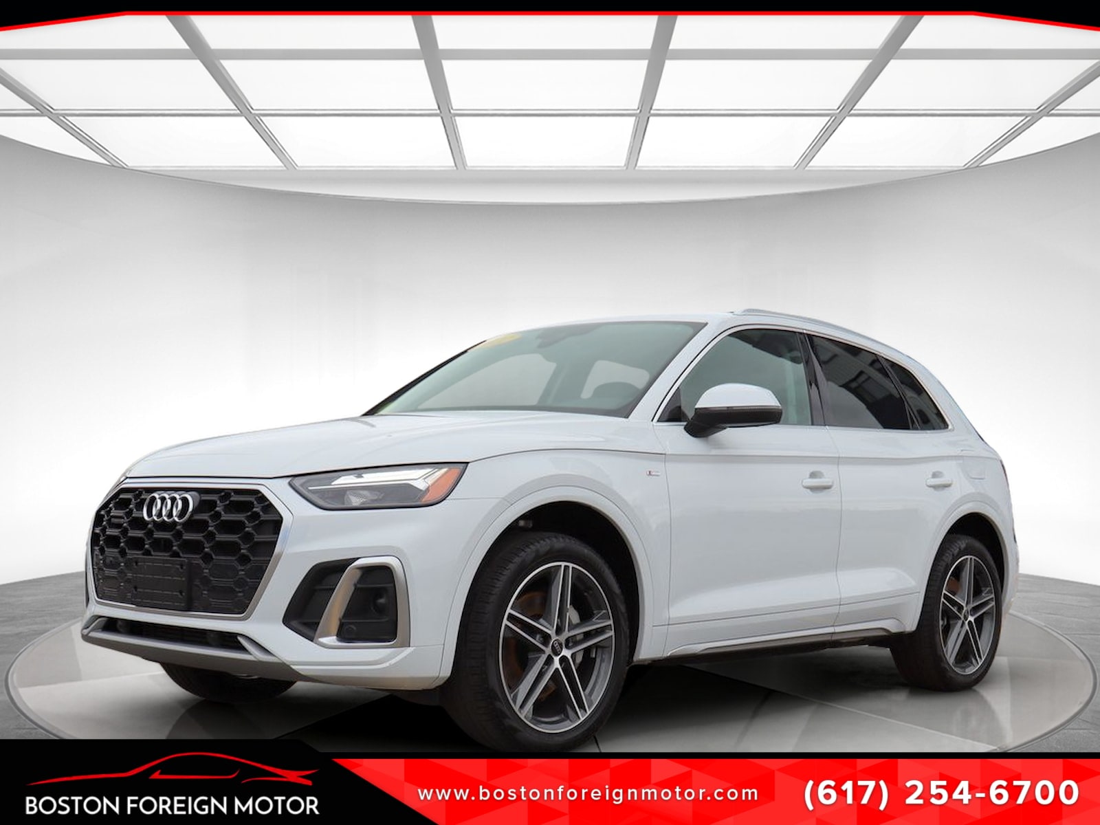 2021 Audi Q5 55 e Premium's photo