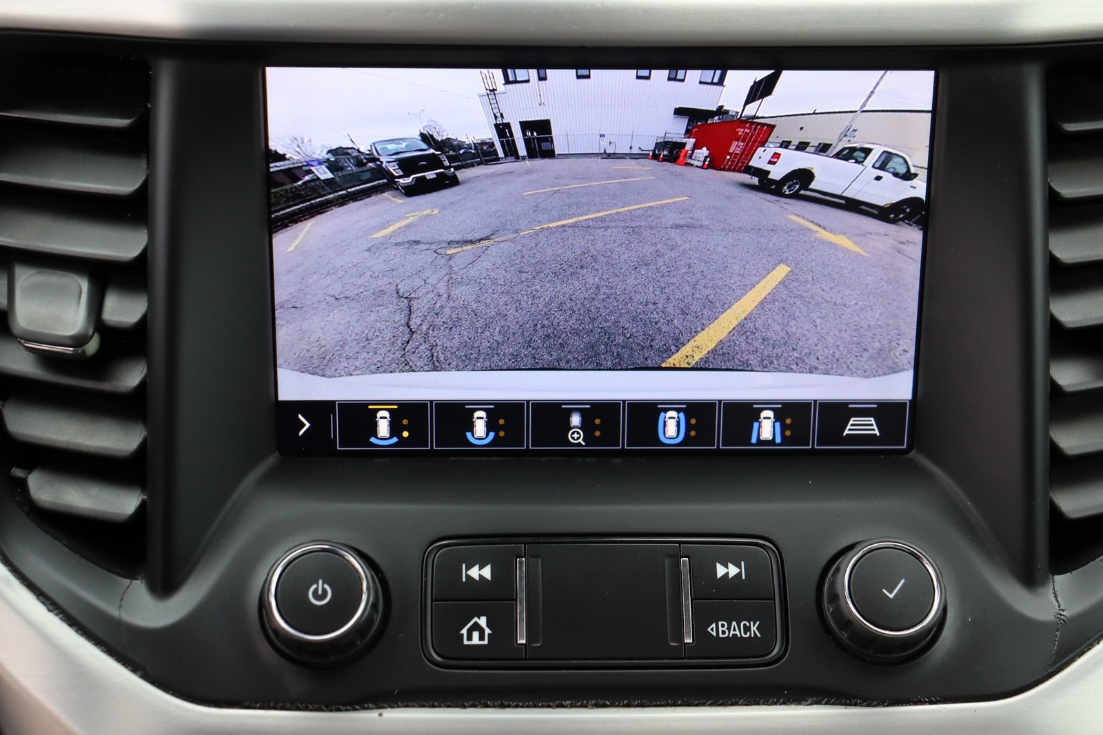 2020 GMC Acadia SLT - Photo 38