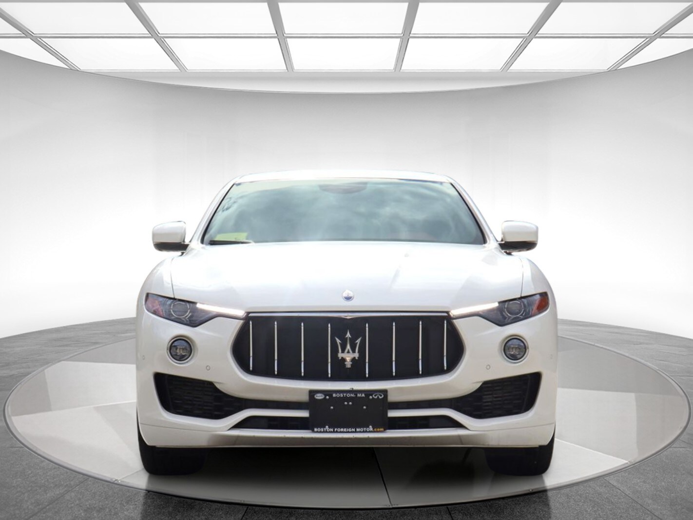 2021 Maserati Levante S photo 2