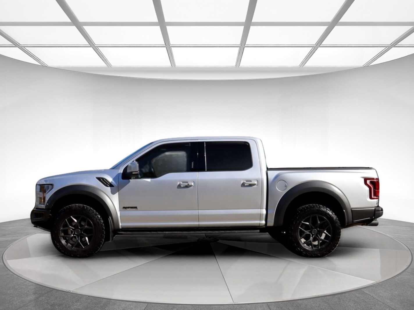 2018 Ford F-150 Raptor photo 4