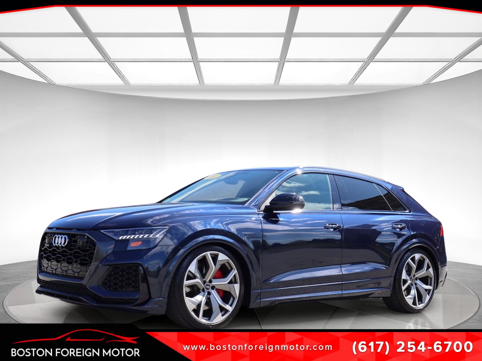 2024 Audi RS Q8 -'s photo