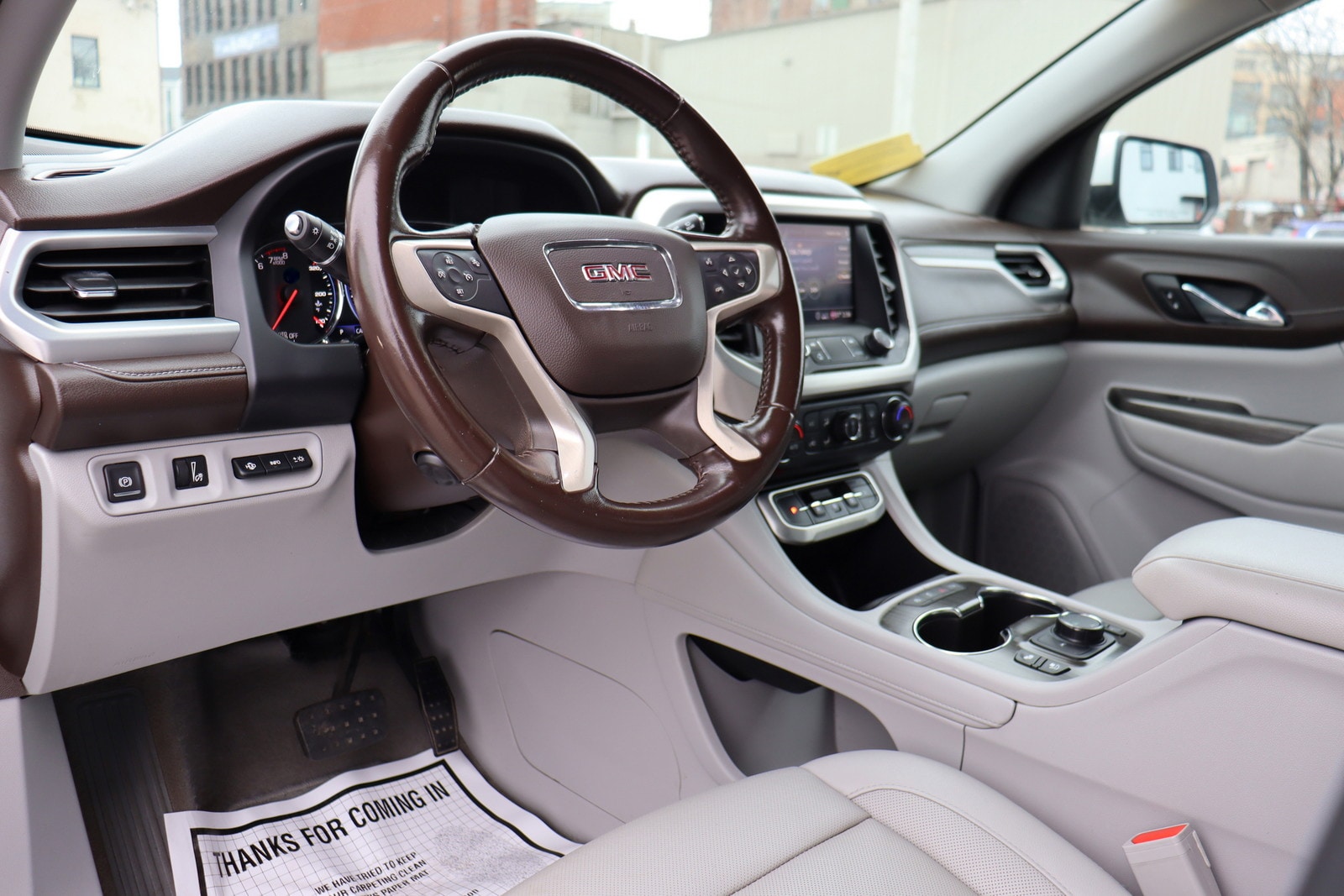 2020 GMC Acadia SLT - Photo 10