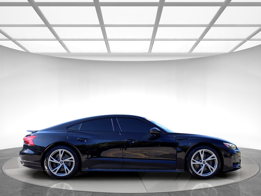 Used 2023 Audi e-tron GT Premium Plus Sedan