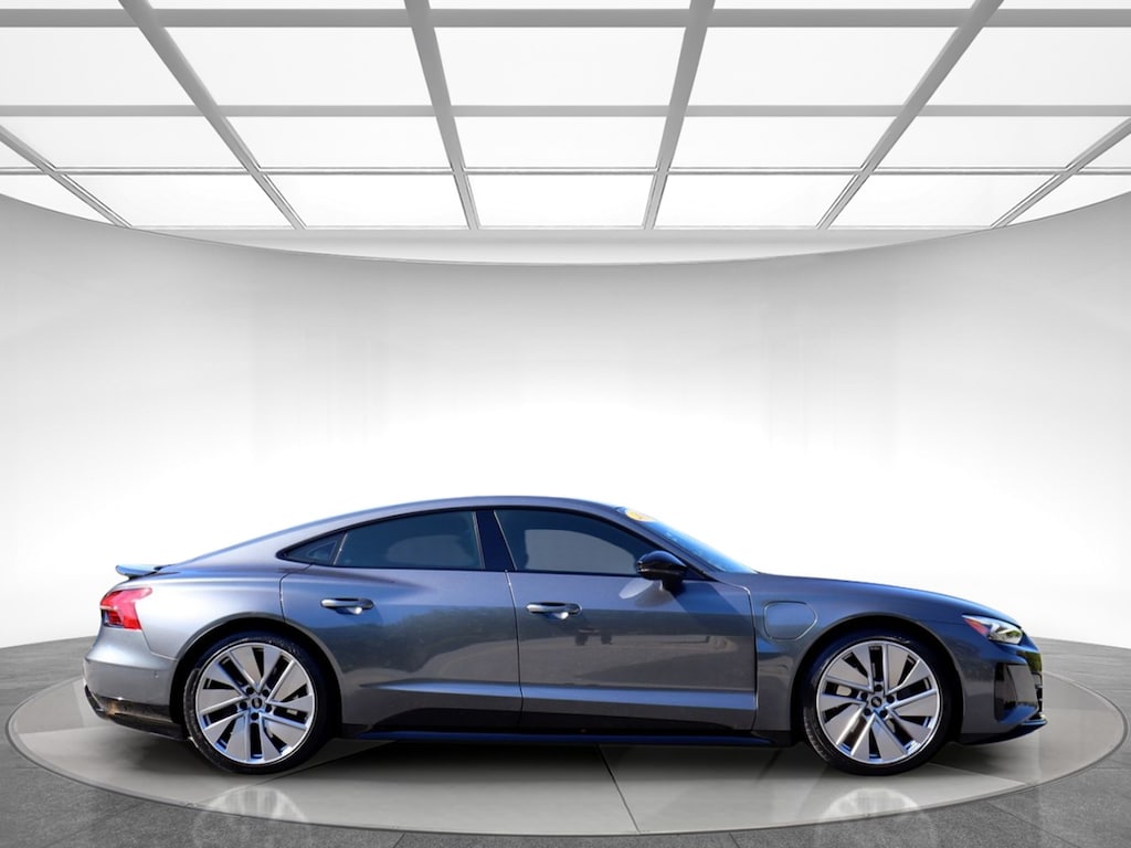 Used 2022 Audi e-tron GT Prestige Sedan