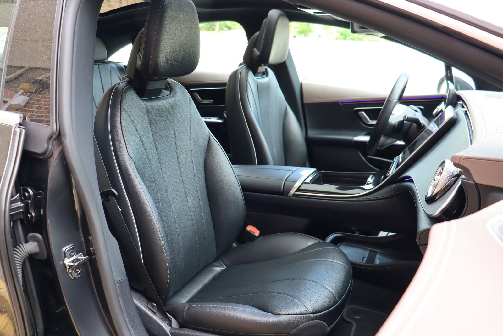 2023 Mercedes-Benz EQE Base - Photo 20
